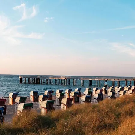 Appartement In Mit Garten *